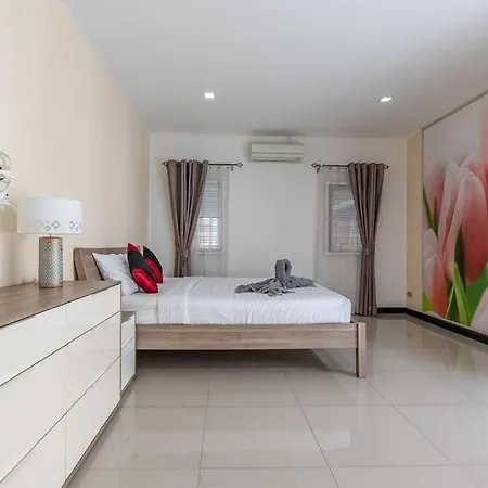 Jasmine Garden & Poll Villa Central Pattya Pattaya Exterior photo